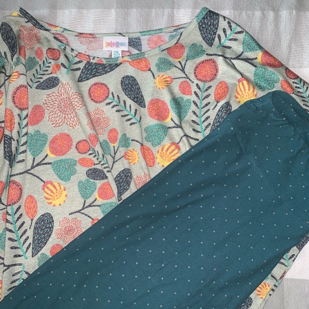 Lularoe Irma/Leggings Outfit 2X/TC VGUC